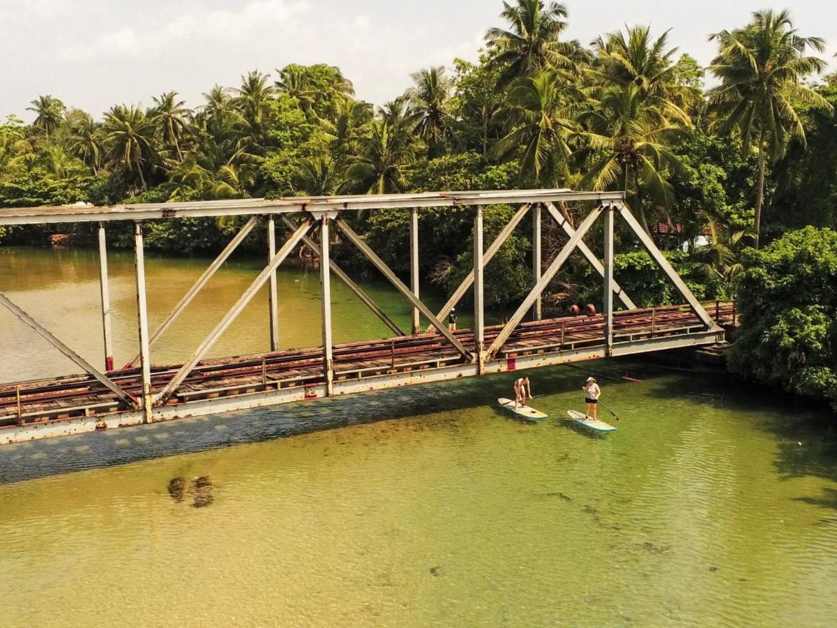 Circus Lagoon Hideaway Dodanduwa Exterior foto